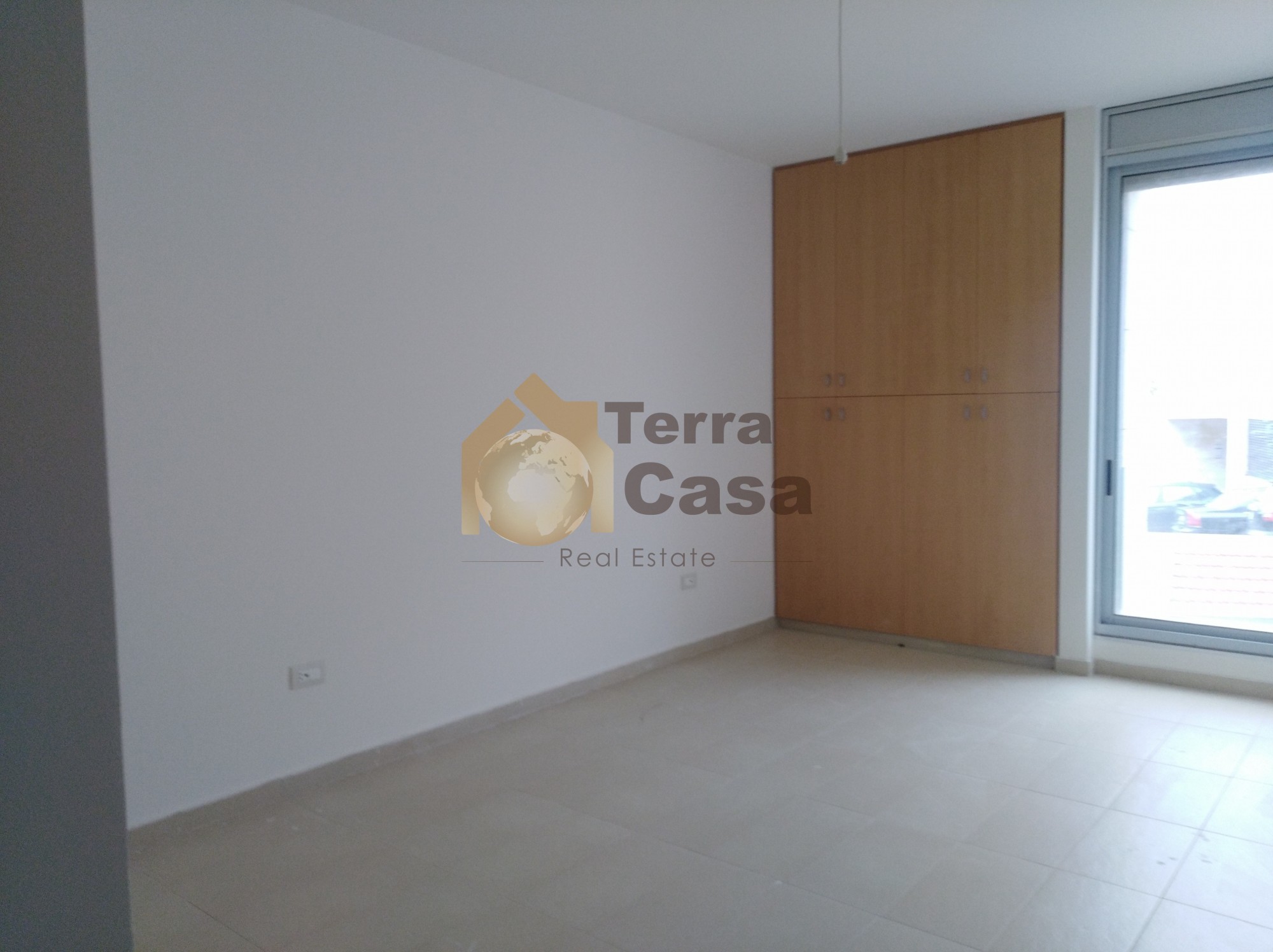 apartment brand new luxurious finishing open view . Ref#805