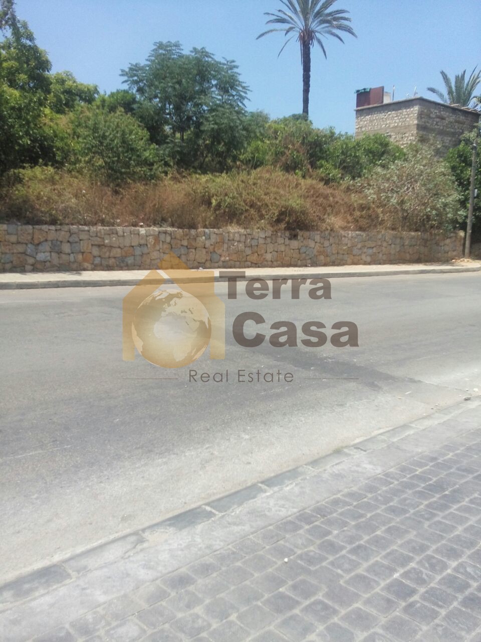 Land for sale in naccache prime location linking three roads.