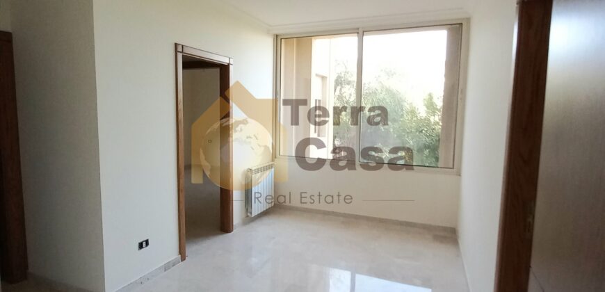 Brand new apartment in Louaizeh with sea view