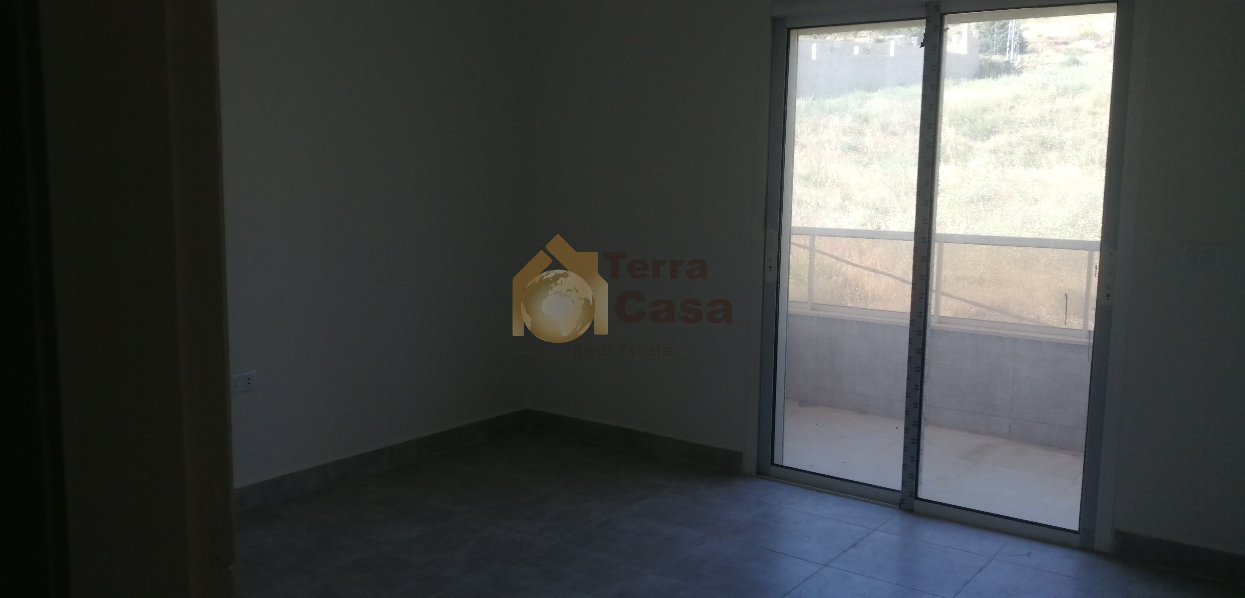 zahle brand new apartment panoramic view of the city unblock able.