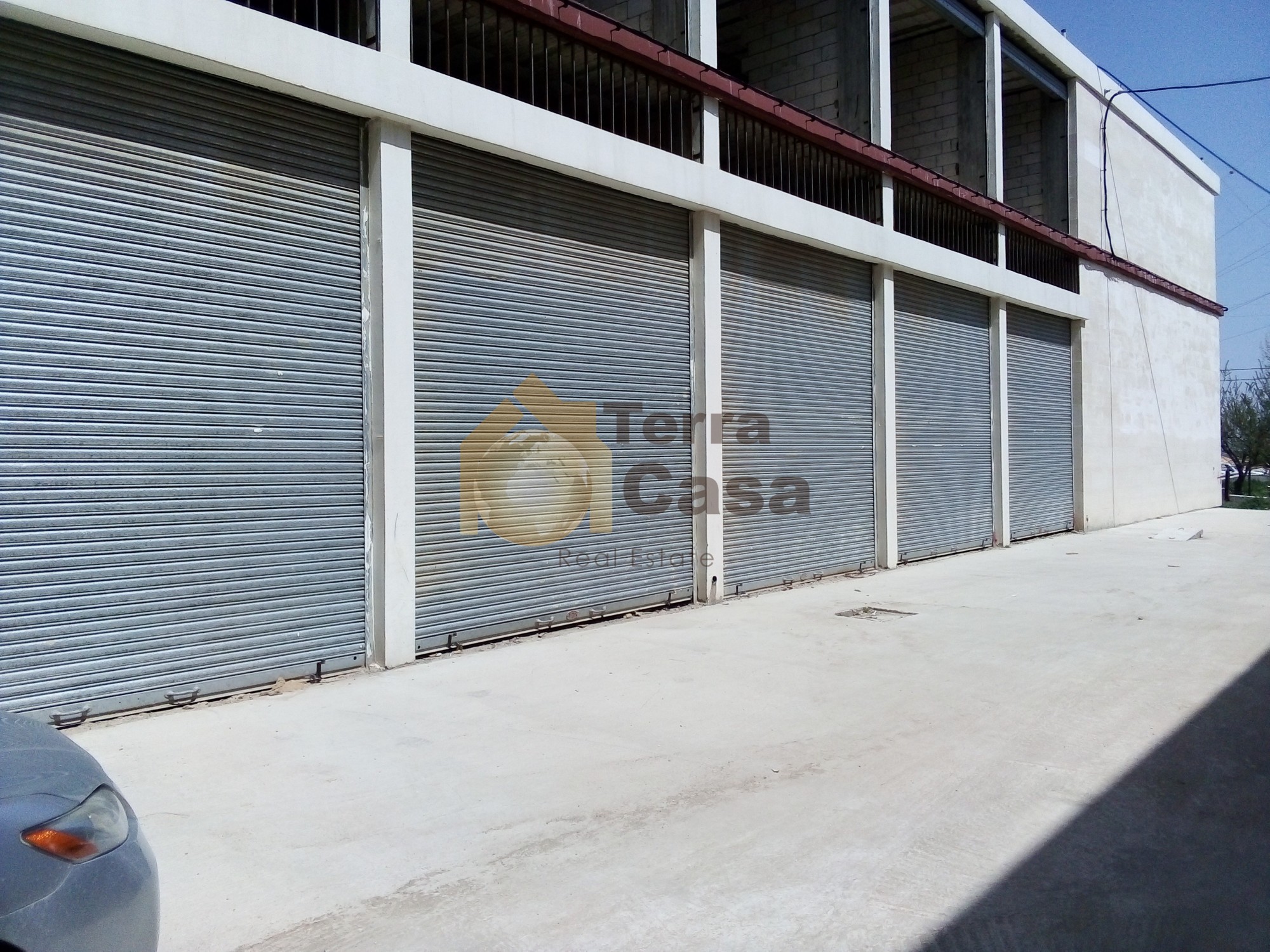 Shop for rent in zahle madinat el sinayia.