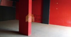 Shop for rent in zahle maalaka .
