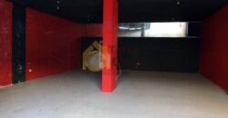Shop for rent in zahle maalaka .