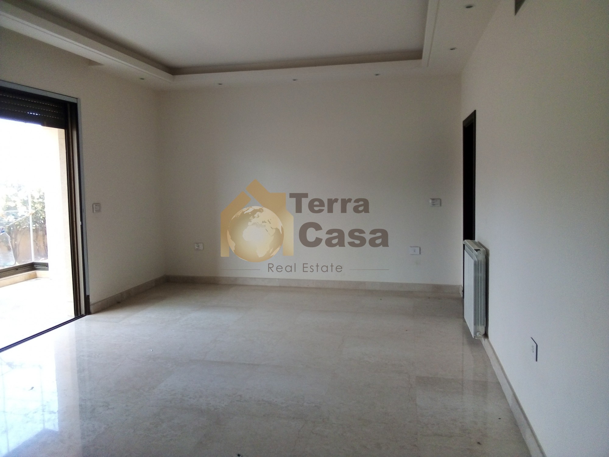 Apartment brand new with 150 sqm terrace cash payment.