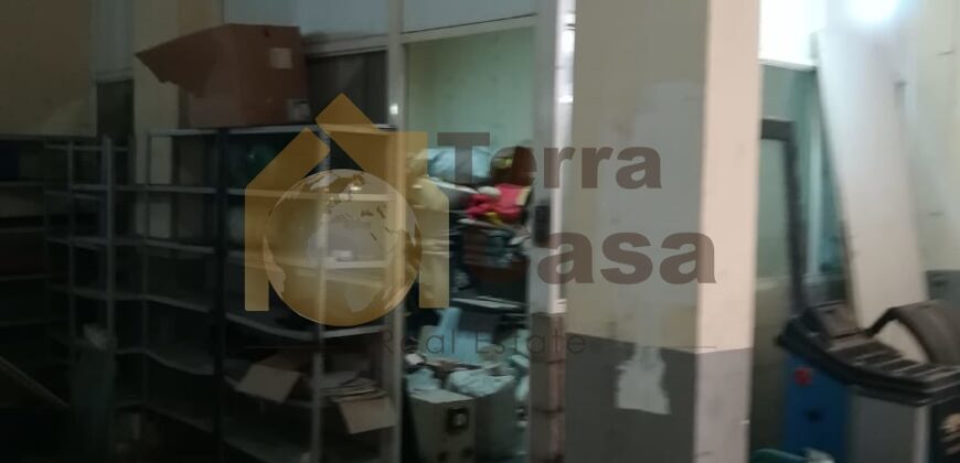 Warehouse for sale in jdeideh with pick up entrance