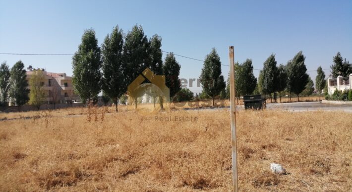 Land for sale in ain barake villa zoning prestigious neighborhood.