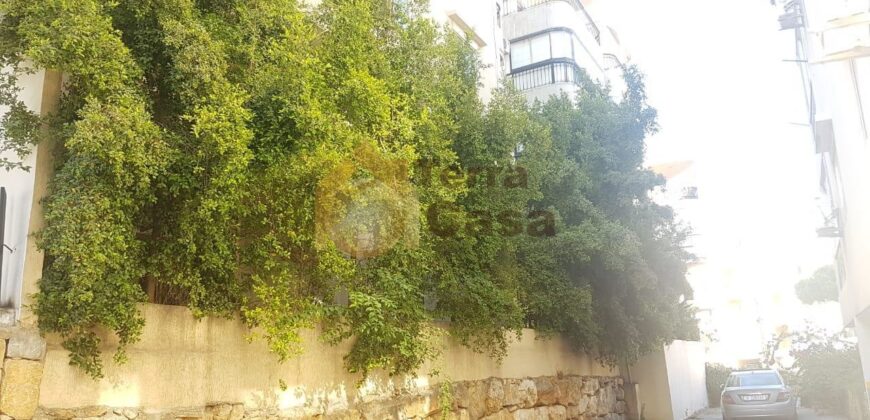 Apartment for sale in ain saade one unit per floor fully decorated with terrace and small garden.