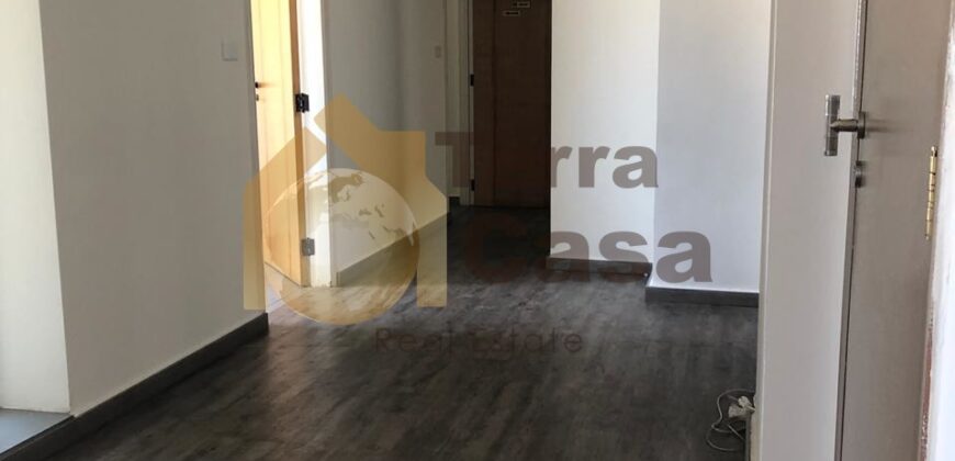 Office for rent in jdeideh prime location. Ref#1554