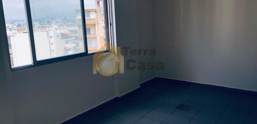 Office for rent in jdeideh prime location. Ref#1555