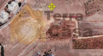 land for sale in zahle maalaka nice location .Ref#1580