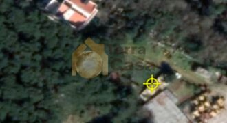 Land for sale in qornet el hamra prime location. Ref# 1610