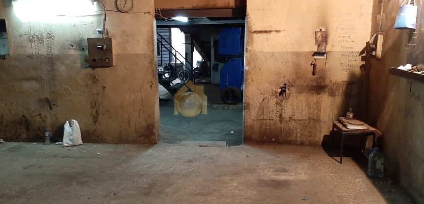 shop for rent industrial in baouchrieh.