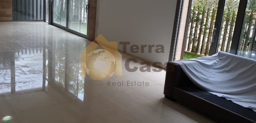 brand new apartment with 33 sqm garden.