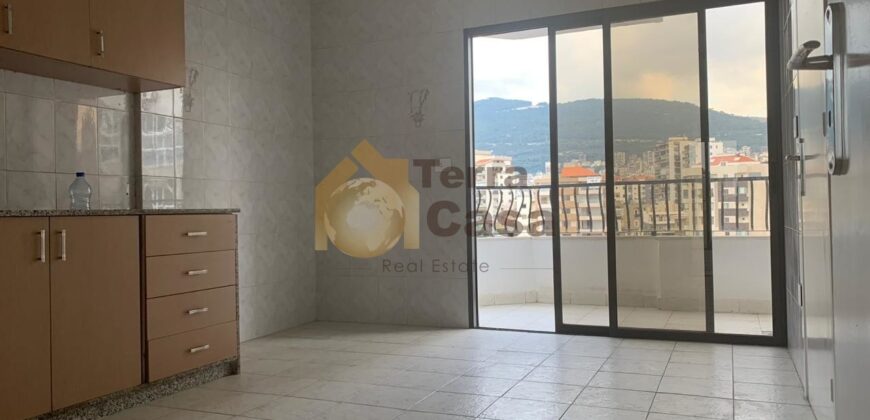 Apartment fully decorated sea view. Ref# 1839
