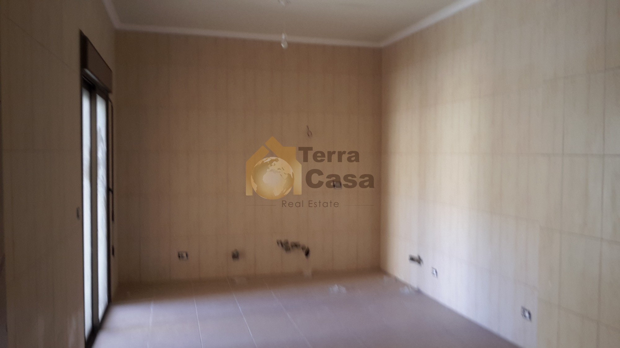 apartment brand new with 150 sqm garden.