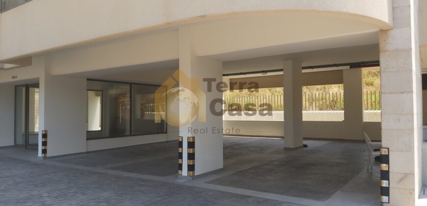 A brand new apartment located in boutchay 25% cash payment.