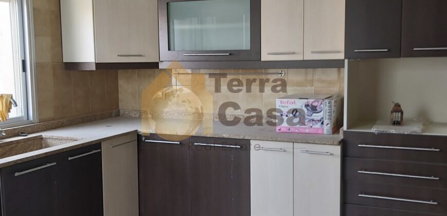 A 190sqm apartmt in Ajaltoun for 175000$ bankers check accepted