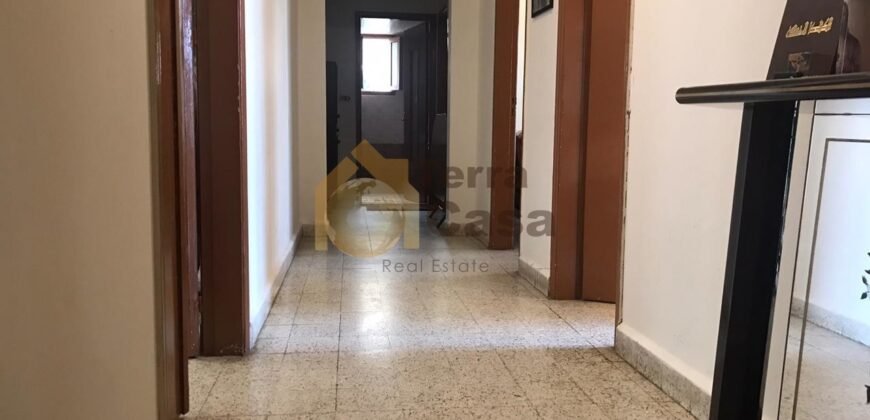Bolonia decorated apartment cash payment .