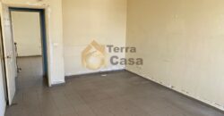 Office for sale in Hazmieh cash payment.