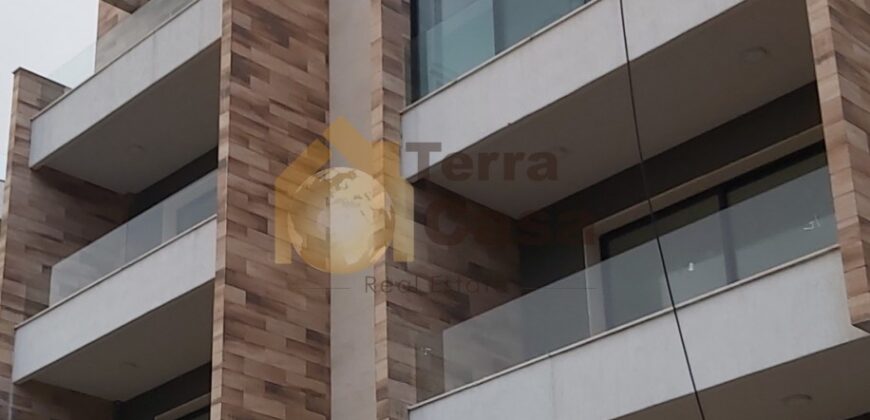 Brand new Duplex with 23 sqm terrace cash payment.