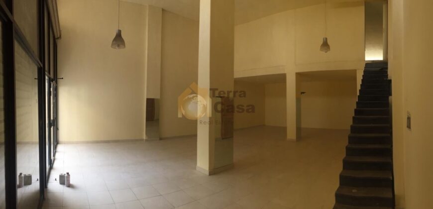 haouch el omara shop 2 facades, 2 floors for rent nice location #2071