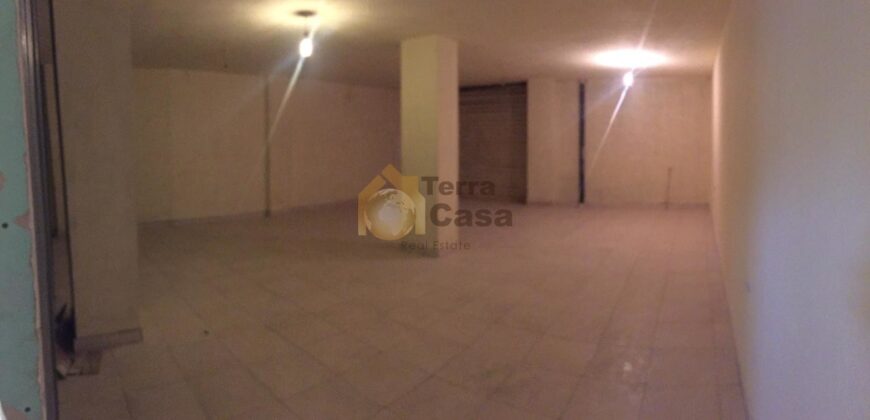 haouch el omara shop 2 facades, 2 floors for rent nice location #2071