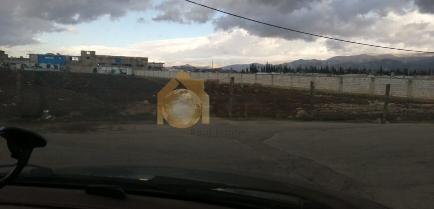 Land in Maalaka cash payment. Ref# 2083