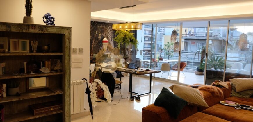 Achrafieh fully decorated apartment cash payment.