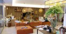 Achrafieh fully decorated apartment cash payment.