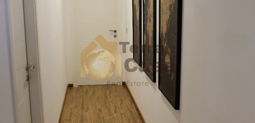 Achrafieh fully decorated apartment cash payment.