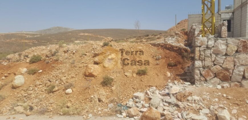 Land with construction permit cash payment.