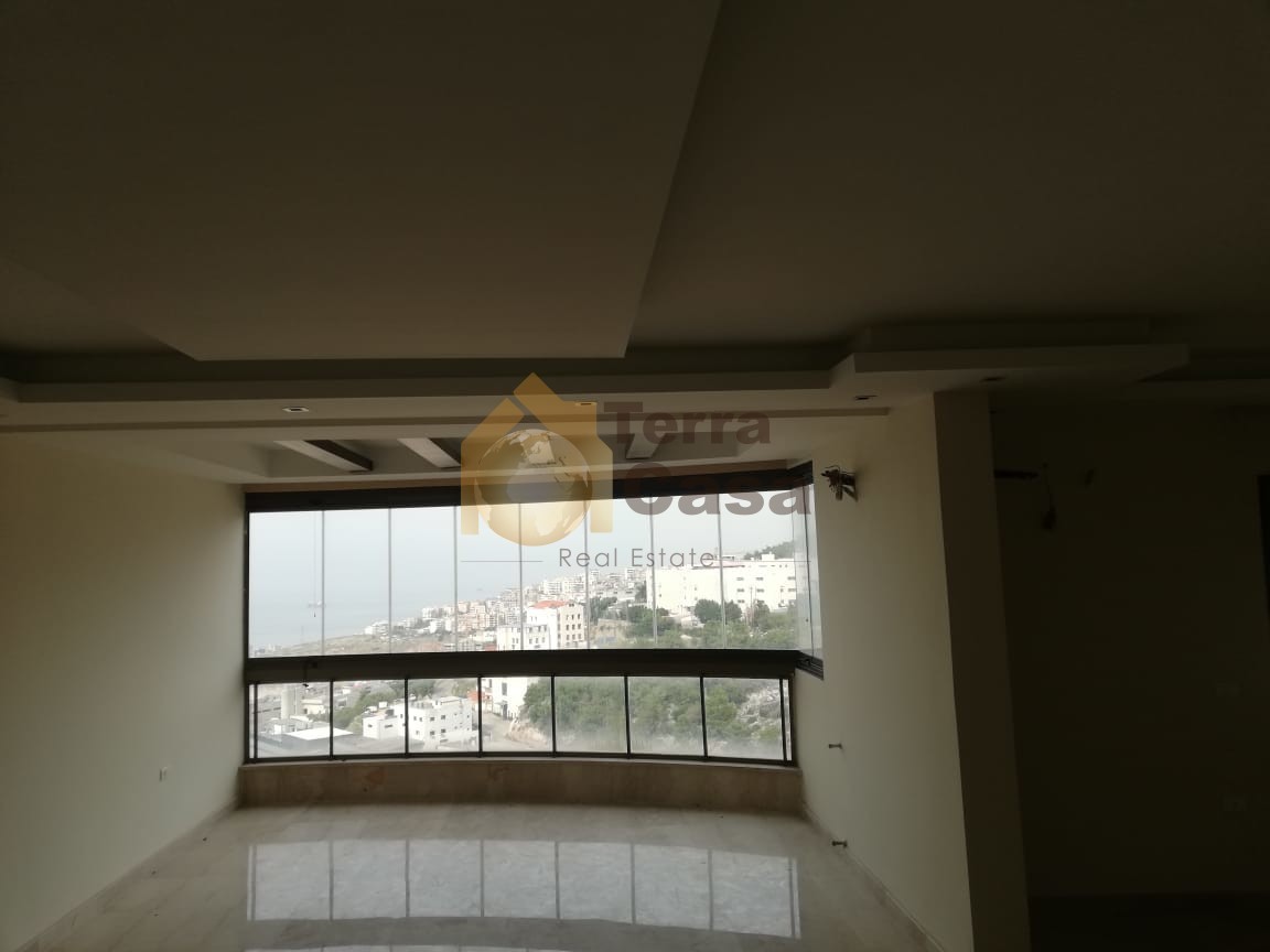 Apartment luxurious brand new sea view cash payment.Ref# 2264