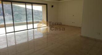 Brand new apartment with 250m garden prestigious neighborhood Ref#2266