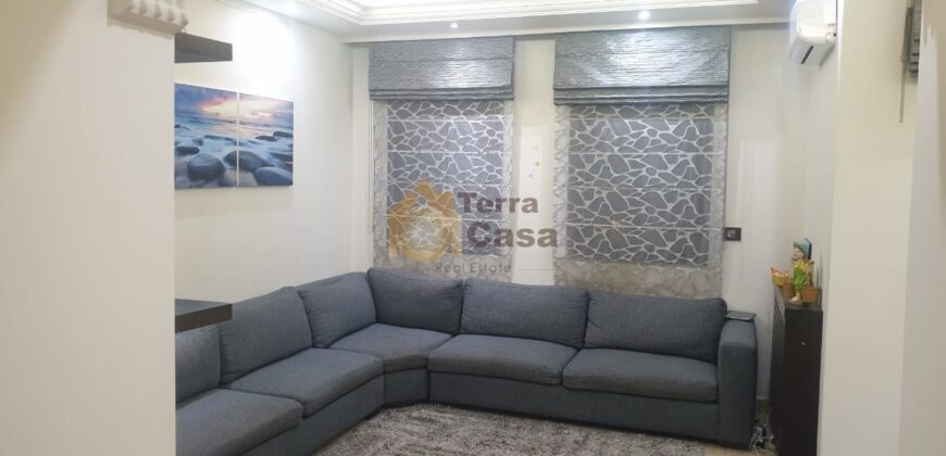 Fully decorated apartment cash payment. Ref# 2273