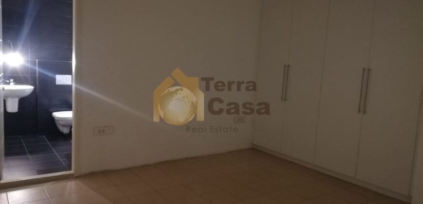 Brand new apartment garden 250 sqm cash .