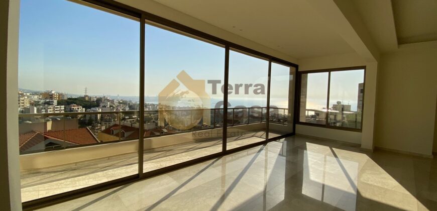 Brand new luxurious duplex panoramic view.