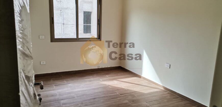 Brand new apartment terrace garden 100 sqm  cash payment.