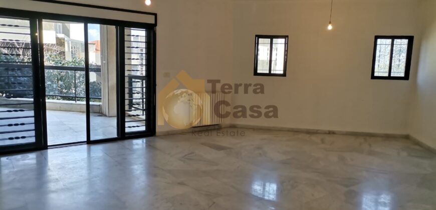 Apartment with 75 sqm garden cash payment