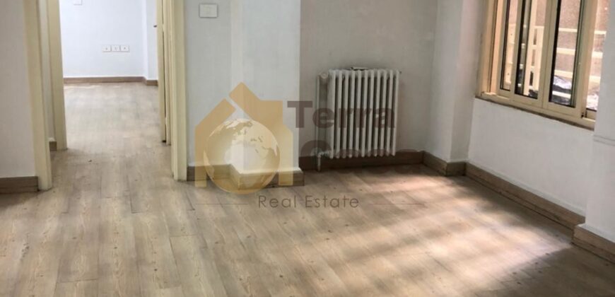 Achrafieh apartment ground floor for rent Ref#2429