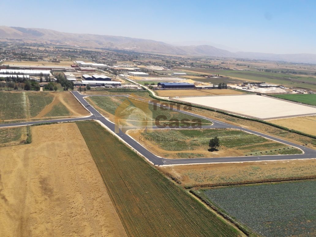 land for sale in Zahle chaabrayie industrial .