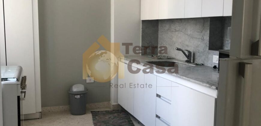 Fully furnished apartment cash payment.Ref# 2465