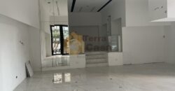 Charles Malek 100 sqm for rent for 2500$/M