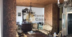 Fully decorated apartment prime location cash payment. Ref# 2510