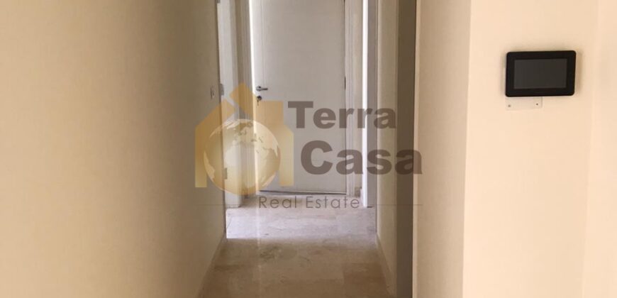 Brand new apartment cash payment. Ref# 2523