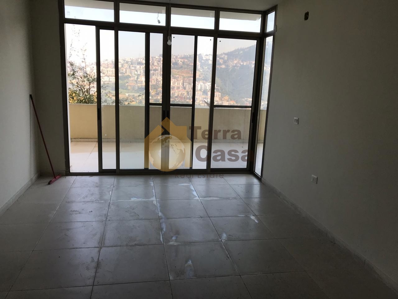 Brand new apartment open view cash payment.Ref# 2526