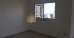 Apartment fully decorated cash payment. Ref# 2555