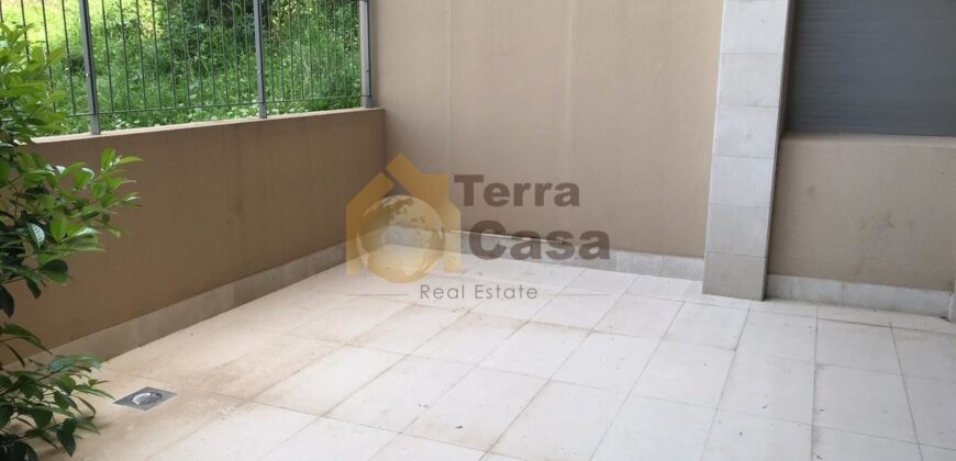 Brand new apartment plus garden cash payment.Ref# 2596