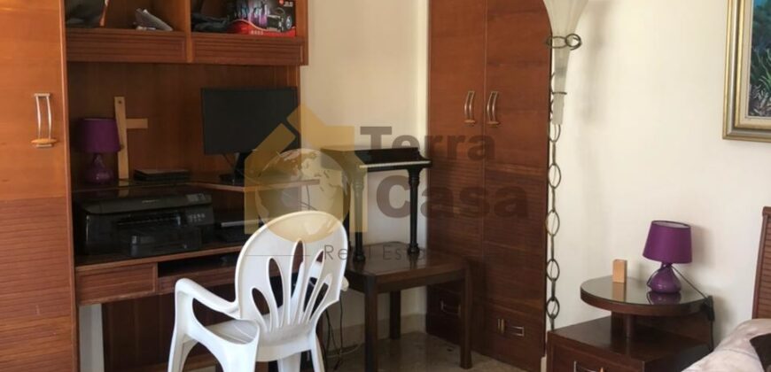 Fully furnished apartment cash payment. Ref# 2609