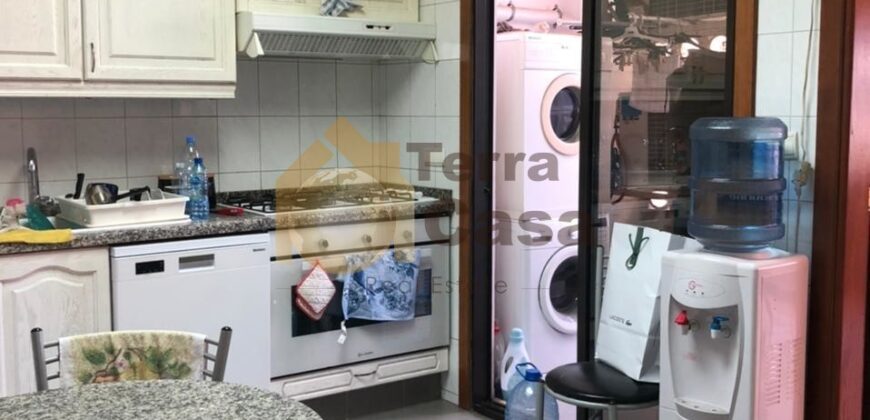 Apartment fully furnished cash payment.Ref# 2666