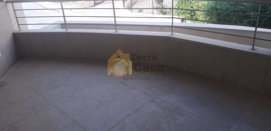 mtayleb brand new apartment cash payment. Ref# 2704